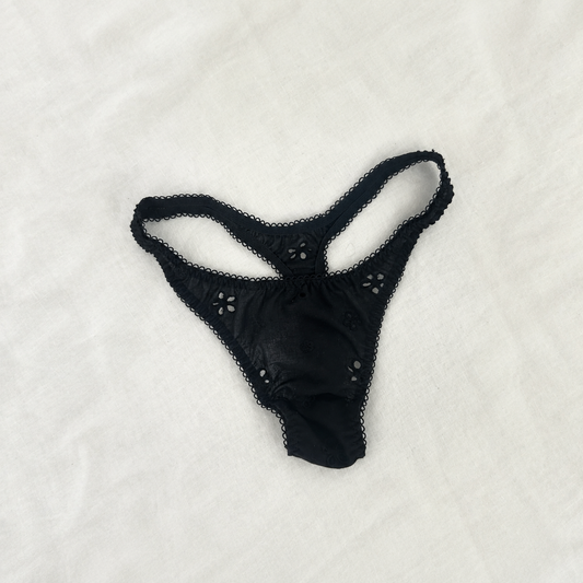 BLACK EYELET COTTON THONG - SIZE S