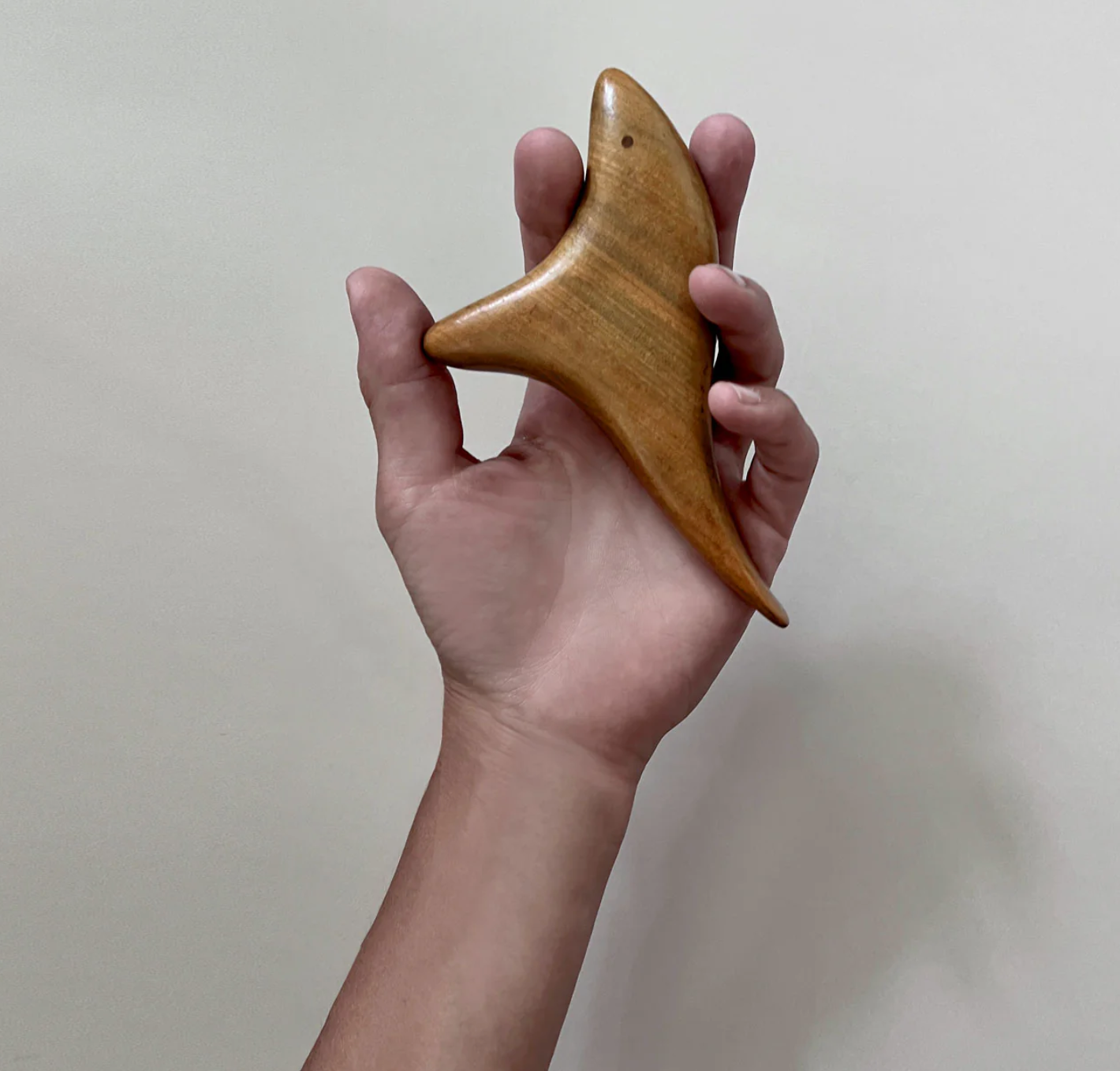 A.Ok The Bird Sandlewood Massage Tool